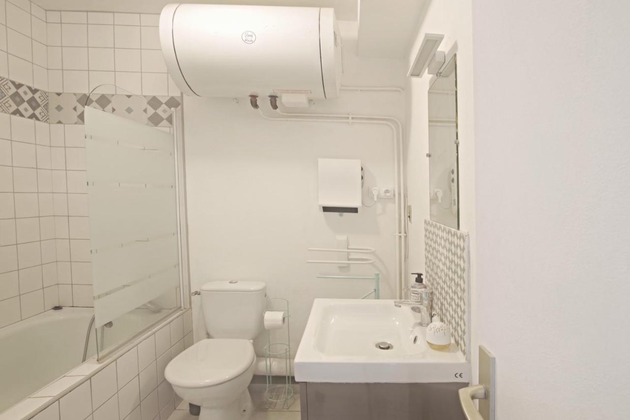Appartement avec piscine et parking Canet-en-Roussillon Extérieur photo