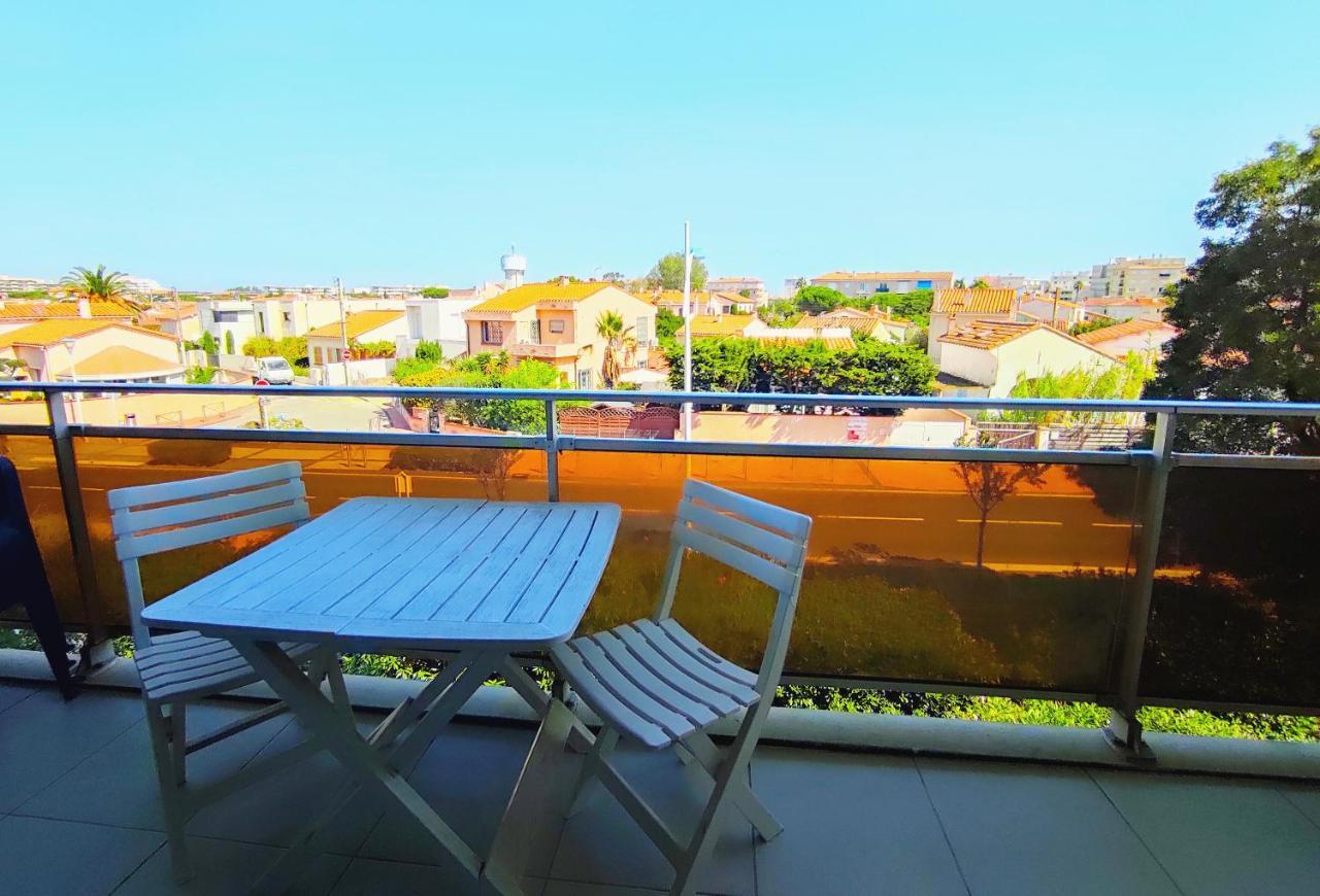 Appartement avec piscine et parking Canet-en-Roussillon Extérieur photo